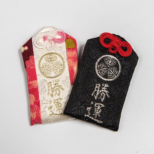 Winning Fortune Omamori Charm (Miyabi Black) - Zojoji Temple